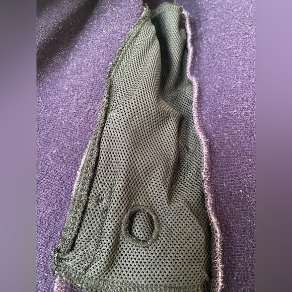 Nike Dry Fit women’s running zip up purple  hoodie size small. - Picture 6 of 8